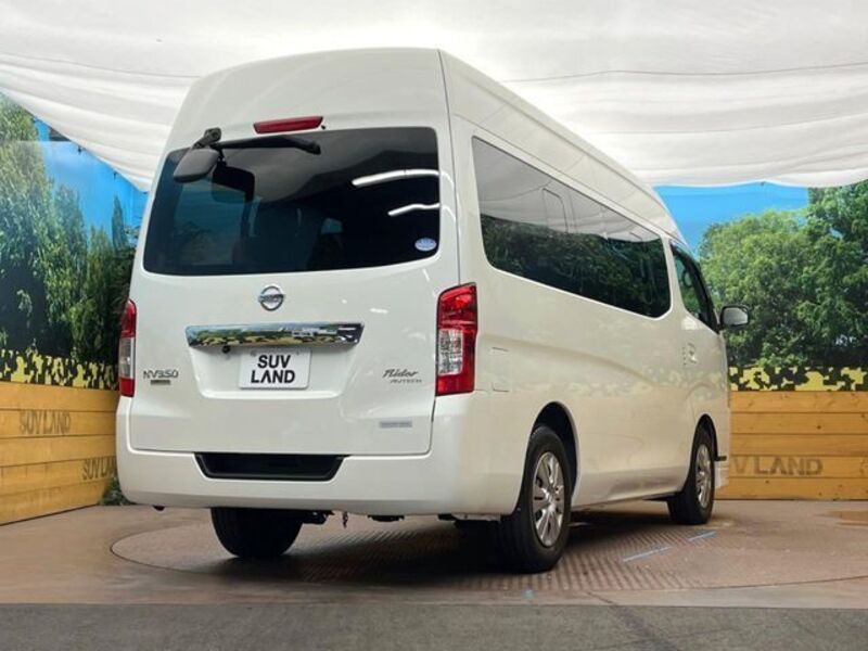 NV350 CARAVAN WAGON