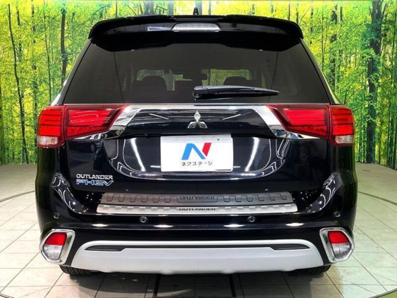 OUTLANDER PHEV