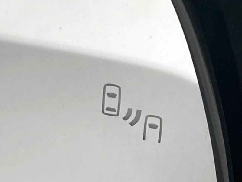 COROLLA CROSS