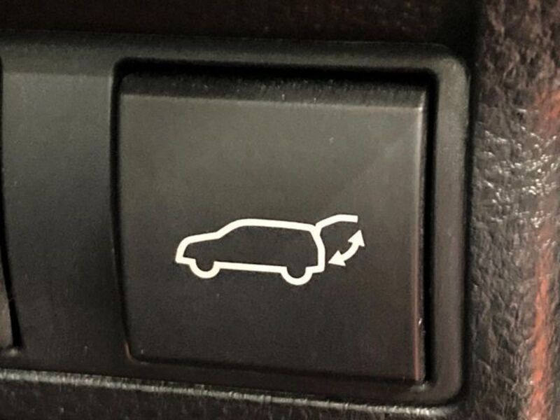 COROLLA CROSS