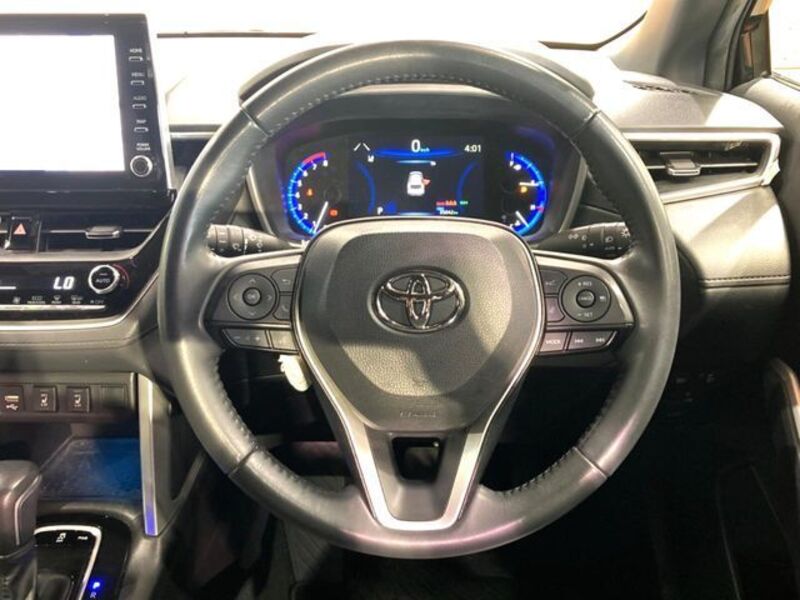 COROLLA CROSS