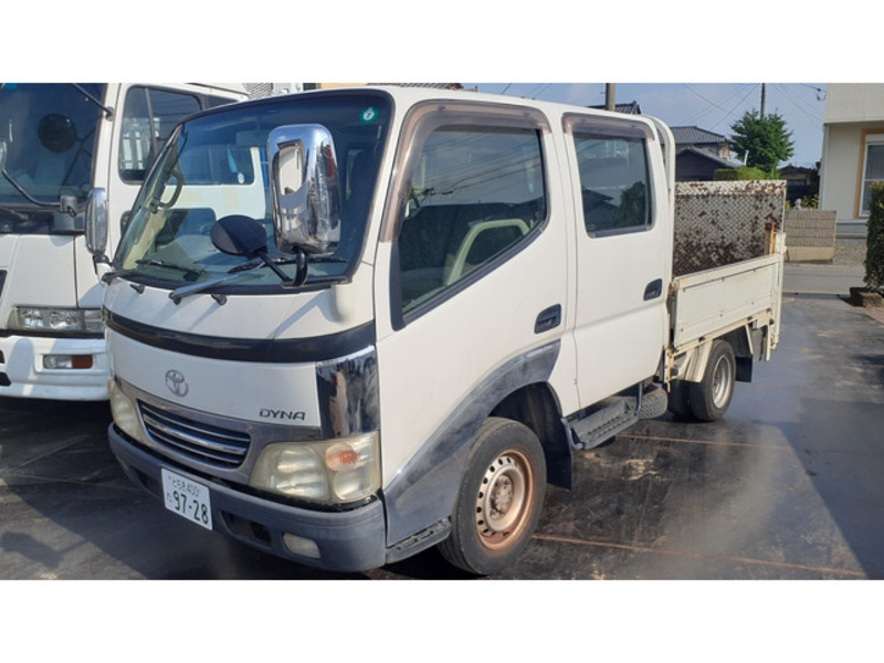 TOYOTA DYNA