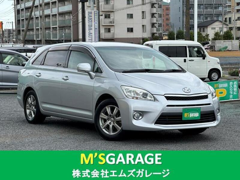 TOYOTA MARK X ZIO