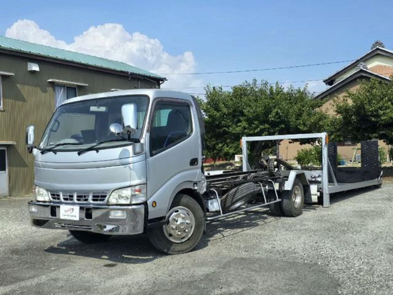 TOYOTA DYNA