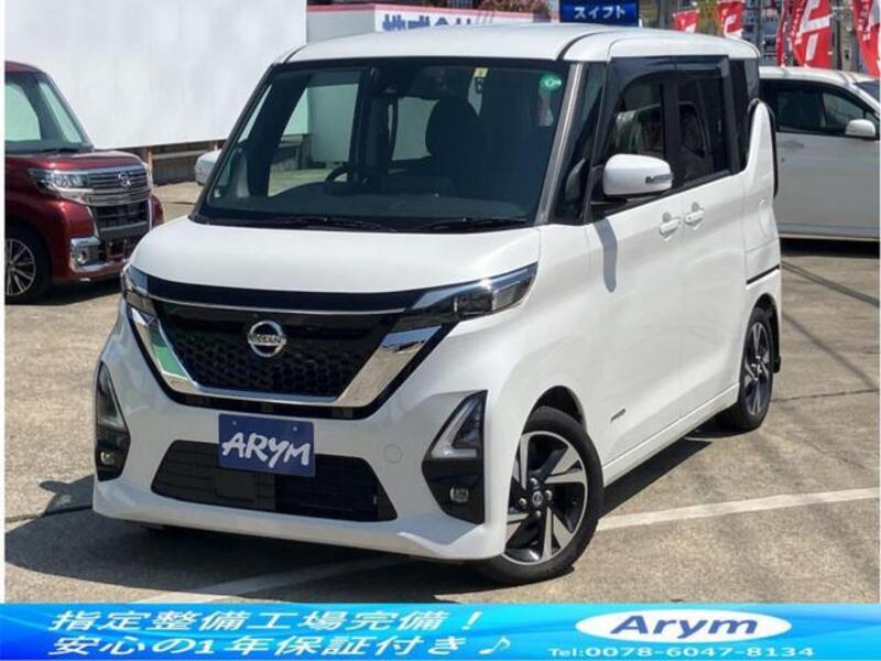 NISSAN ROOX