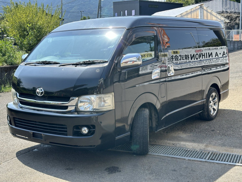 HIACE VAN