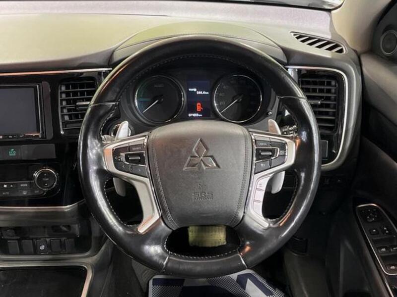 OUTLANDER PHEV