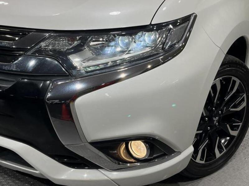 OUTLANDER PHEV
