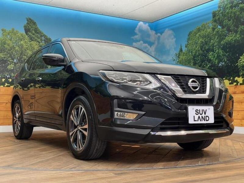 X-TRAIL-0