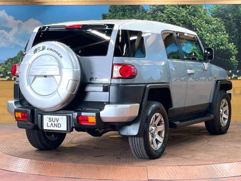 FJ CRUISER