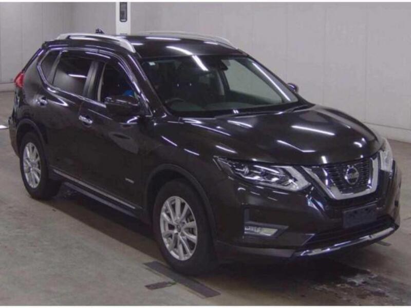 X-TRAIL-0