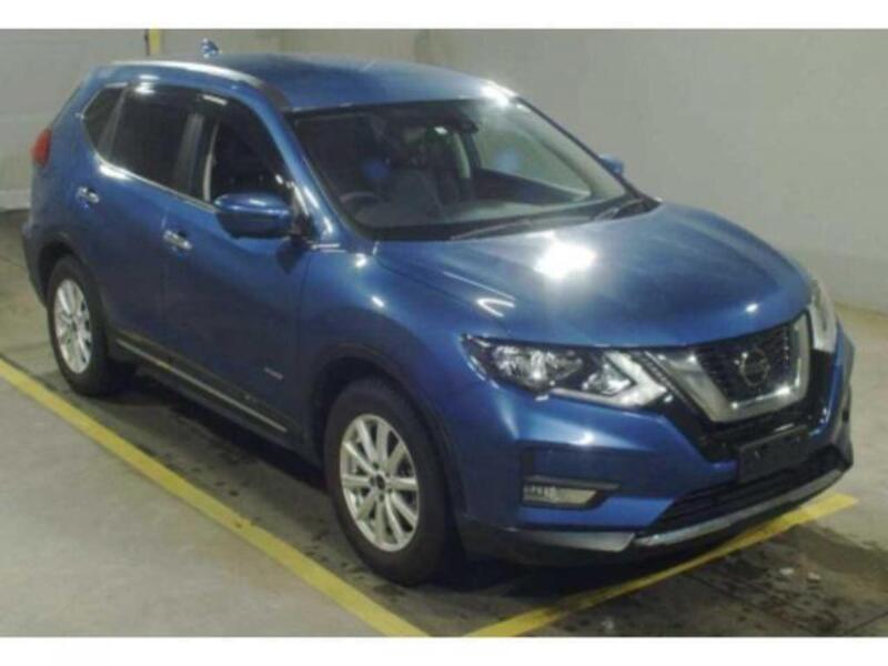 NISSAN X-TRAIL