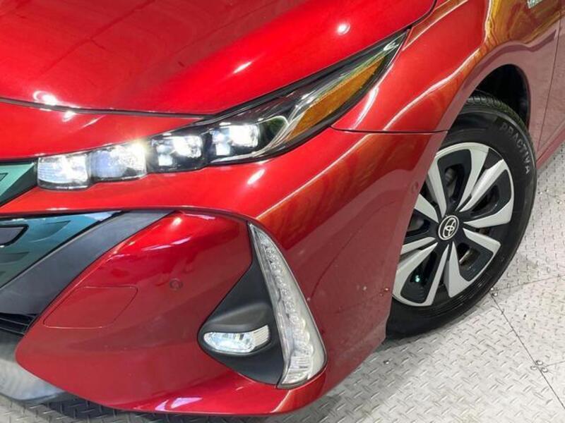 PRIUS PHV