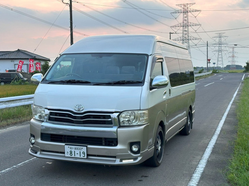 HIACE