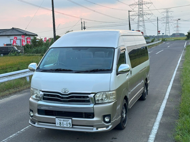 HIACE