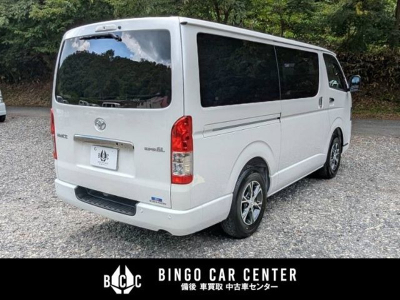 HIACE VAN
