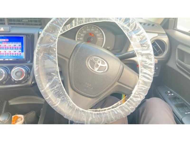 COROLLA AXIO