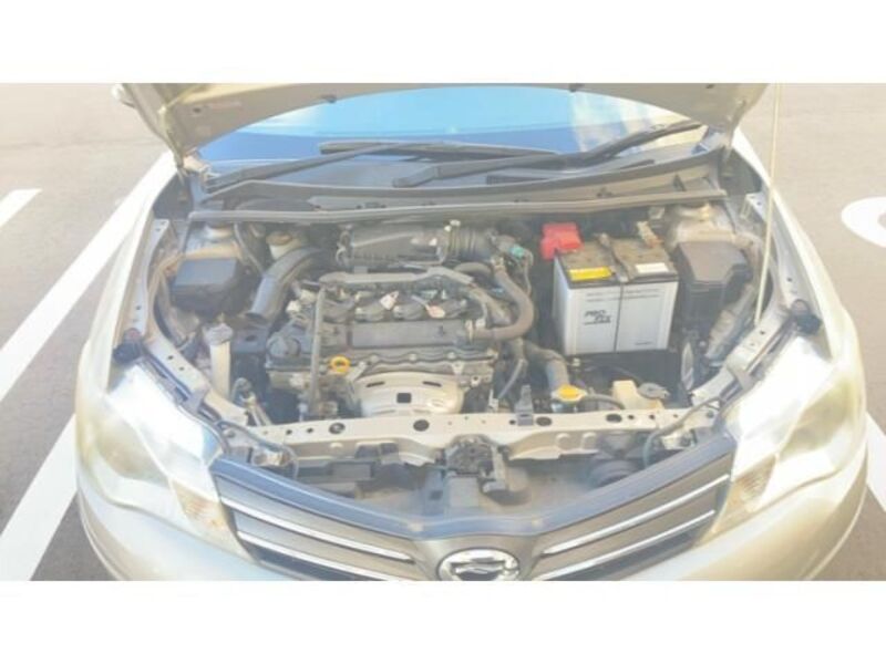 COROLLA AXIO