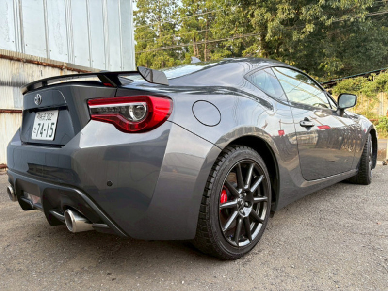 86