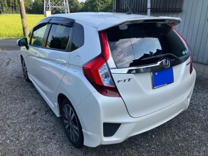 FIT HYBRID