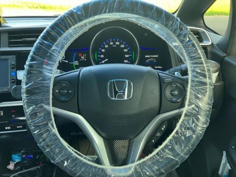 FIT HYBRID