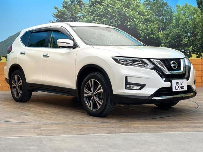X-TRAIL