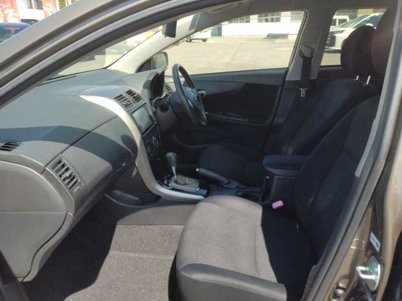COROLLA FIELDER