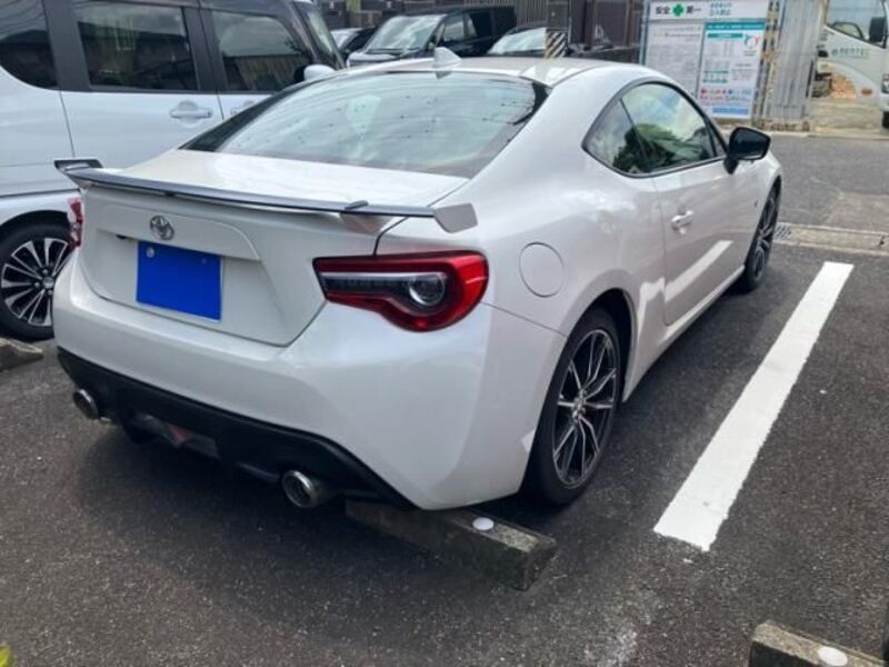 86