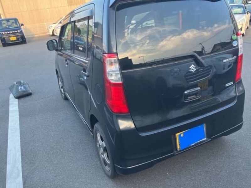 WAGON R