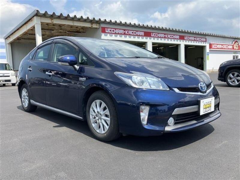PRIUS PHV