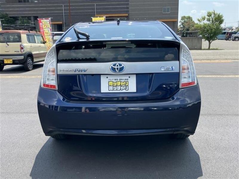 PRIUS PHV