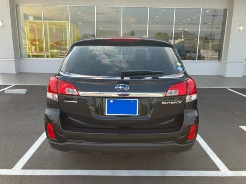 LEGACY OUTBACK