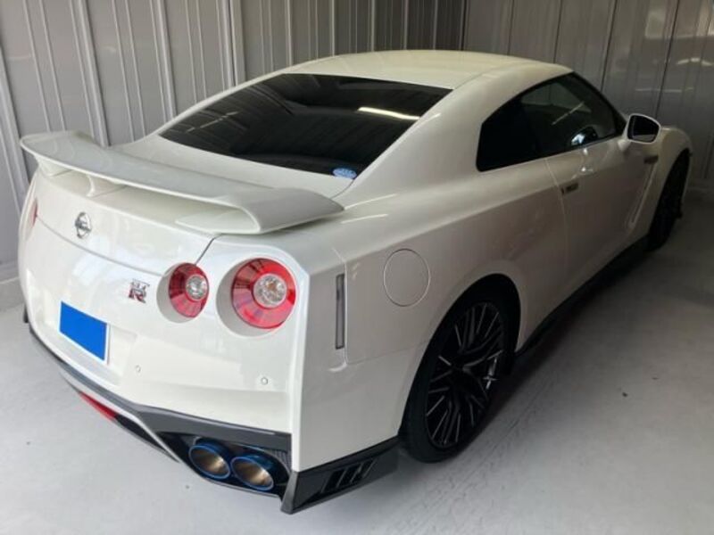 GT-R