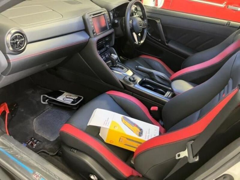 GT-R