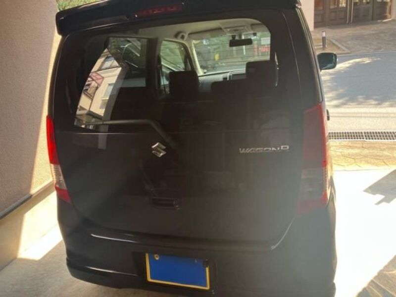 WAGON R