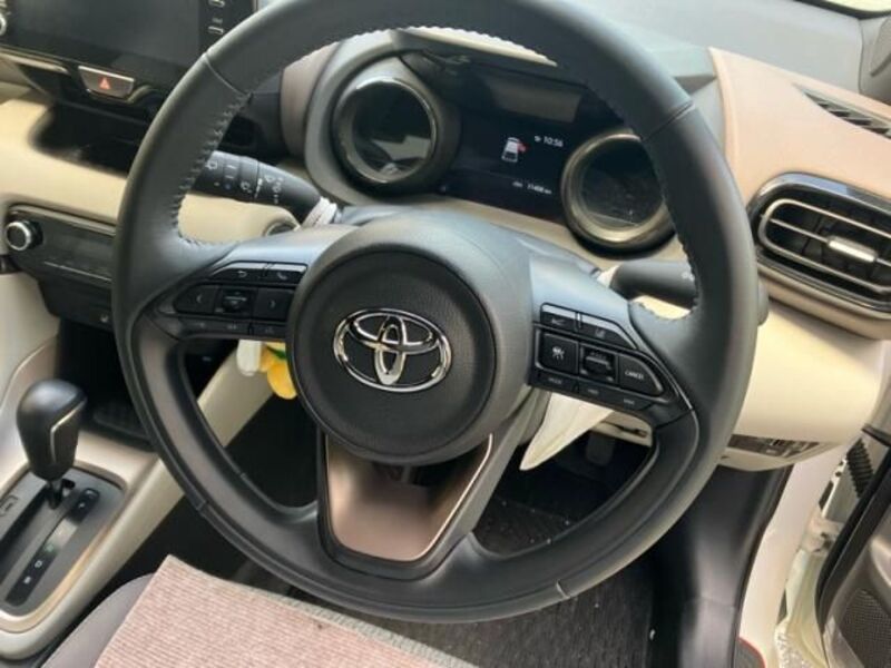 YARIS