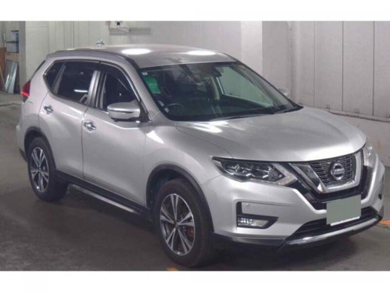 X-TRAIL-0