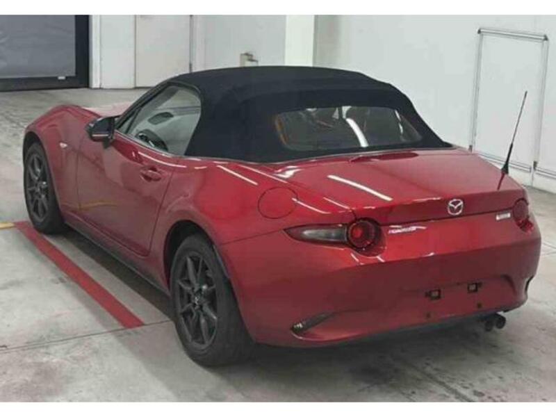 ROADSTER