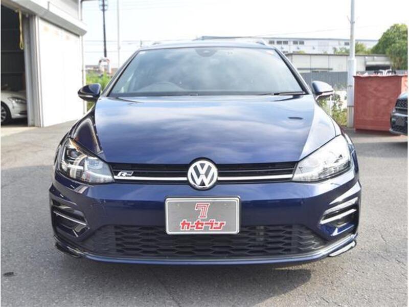 GOLF VARIANT