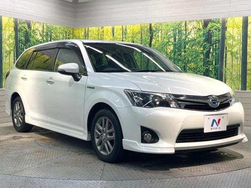 COROLLA FIELDER