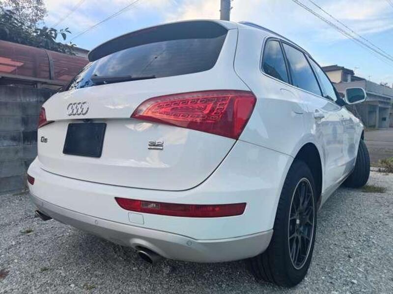 Q5