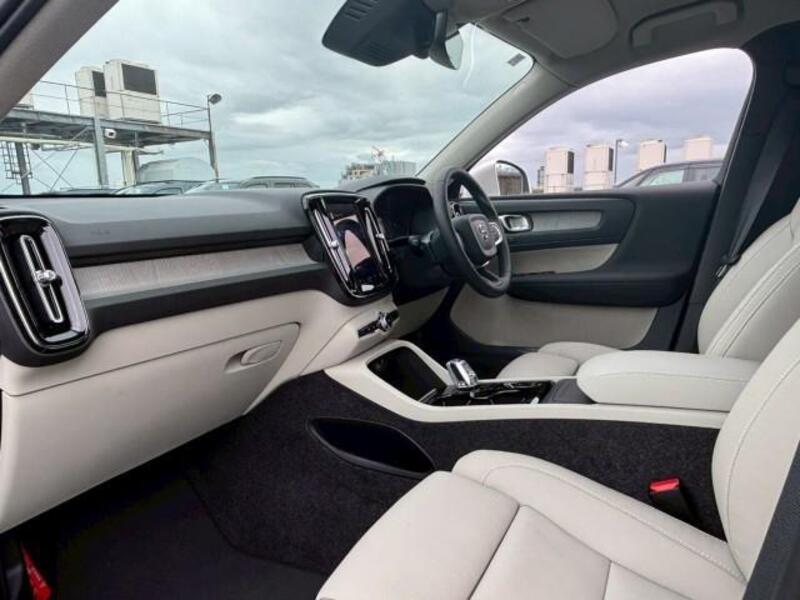 XC40