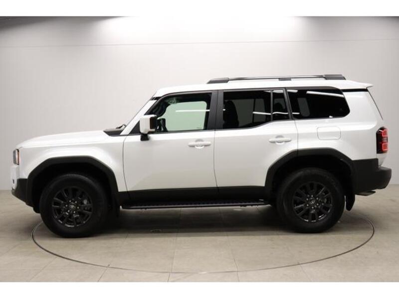 LAND CRUISER 250