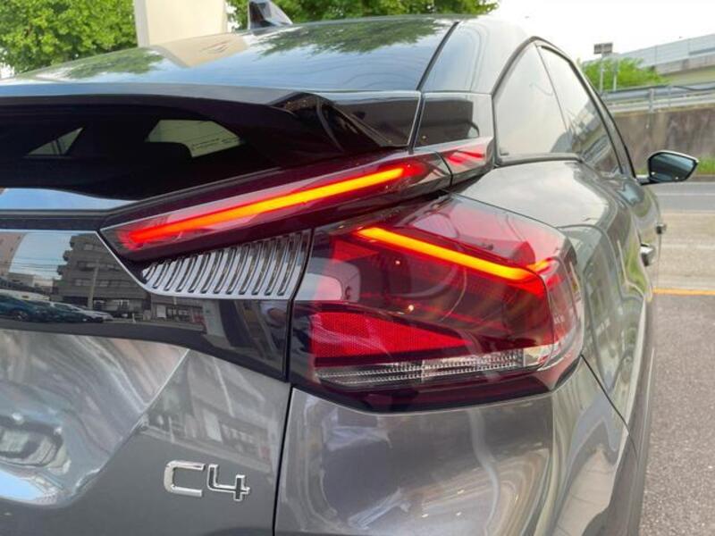 C4