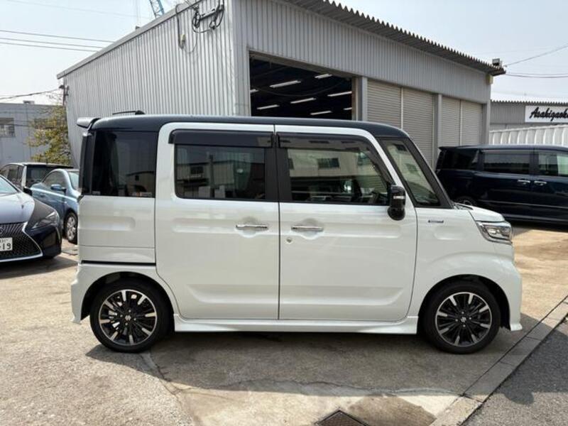 SPACIA CUSTOM