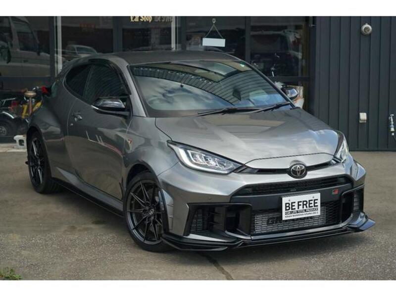 GR YARIS