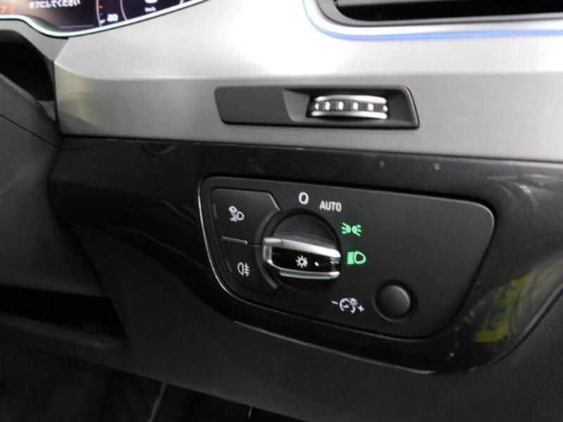 Q7
