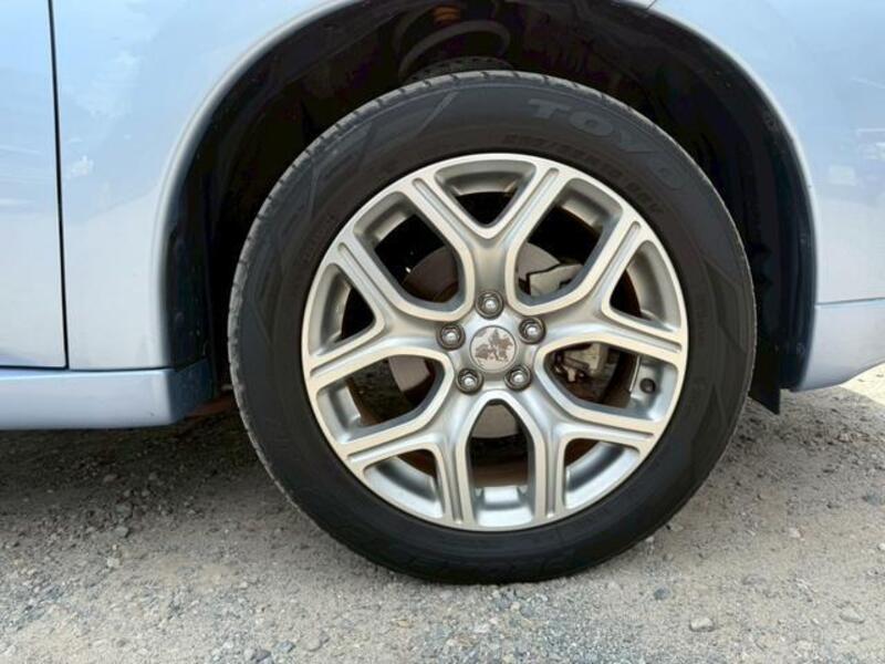 OUTLANDER PHEV