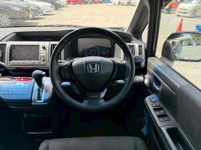 STEPWAGON SPADA
