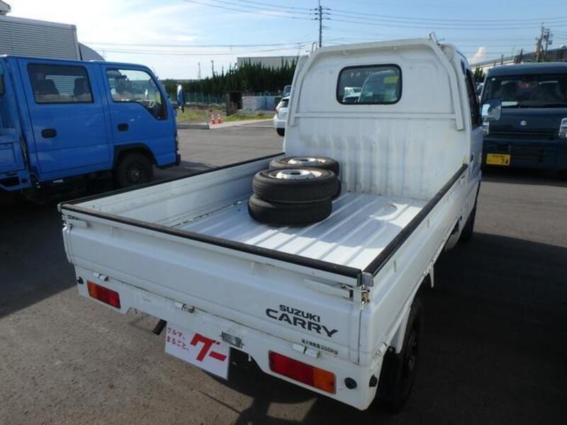 CARRY TRUCK